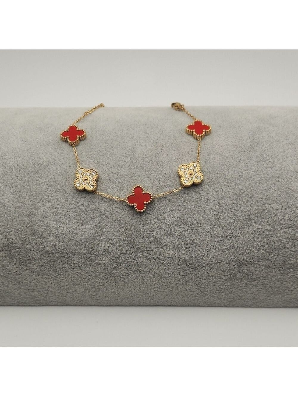 Red & Gold Clover Charm Bracelet – 18K Gold Plated Stainless Steel